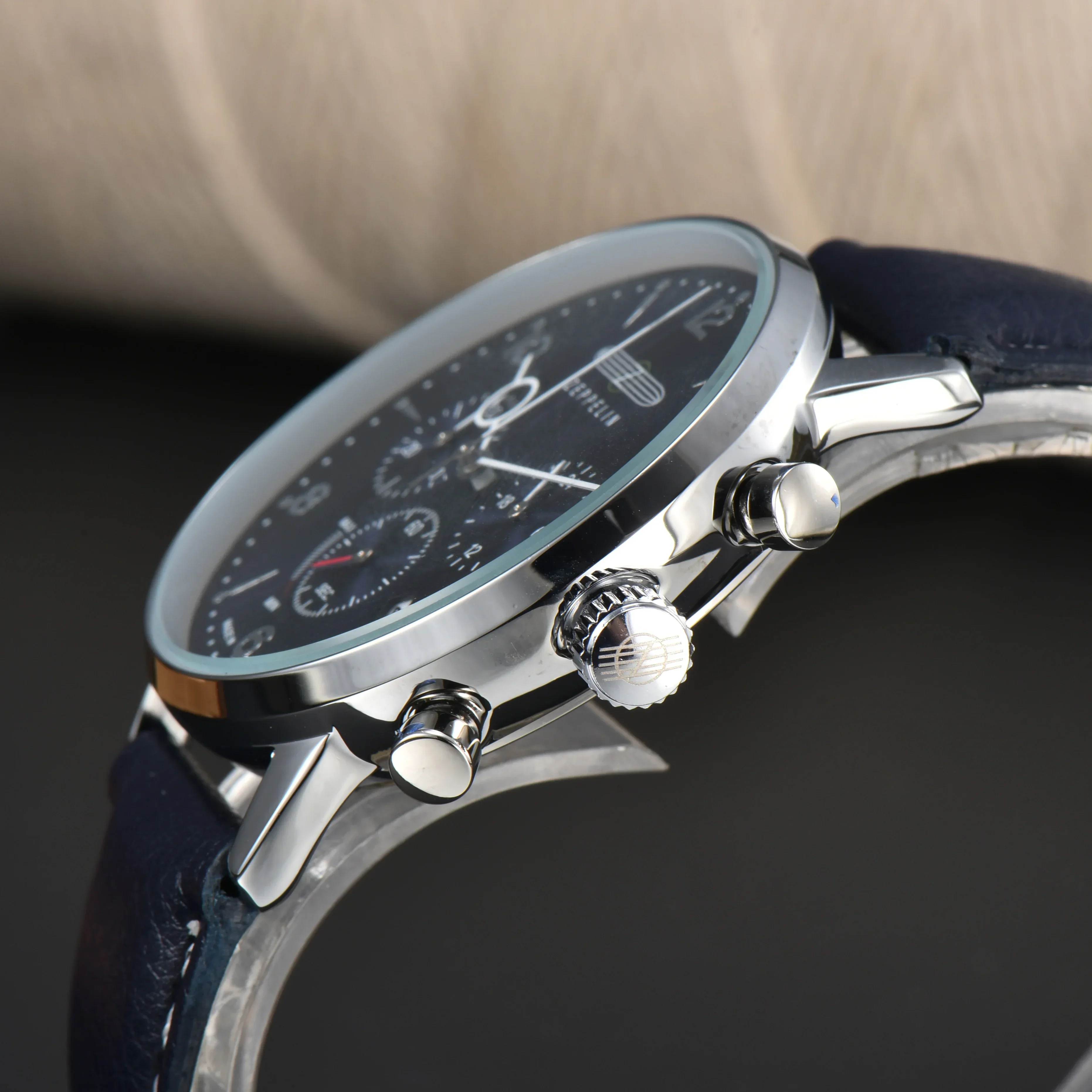 Multifunctional Zeppelin Mens  - Smartwatch Trending Watches For Men recension och pris