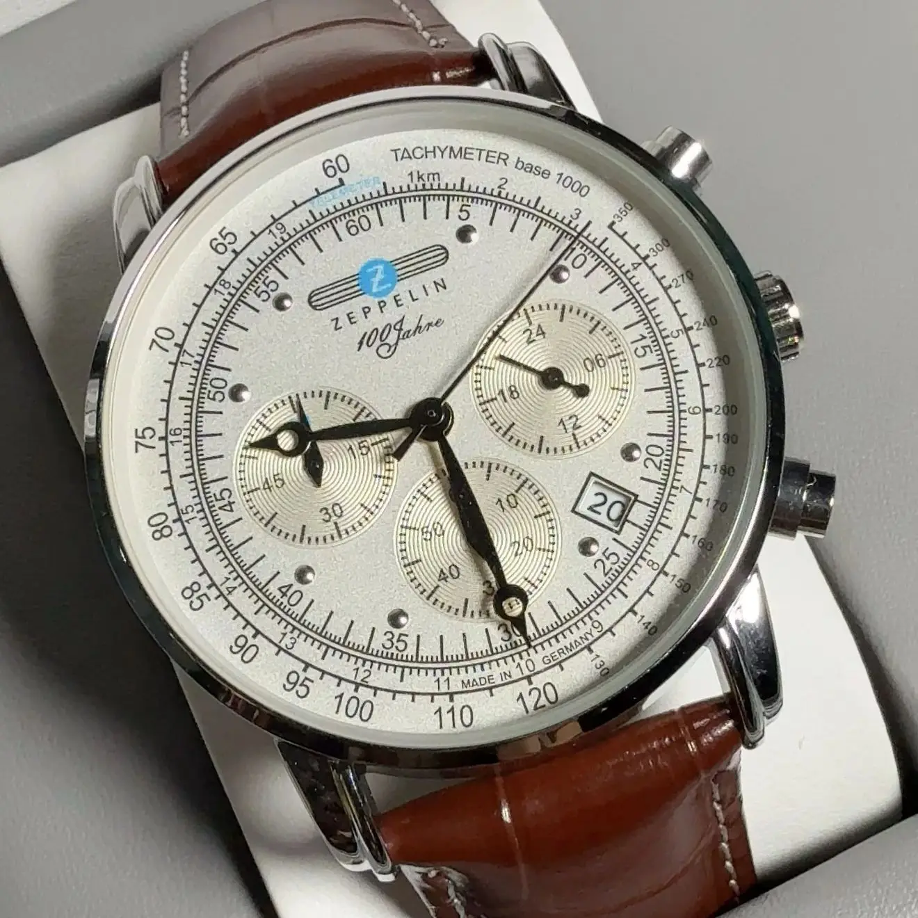 Zeppelin Airship Commemorative - Smartwatch Trending Watches For Men recension och pris